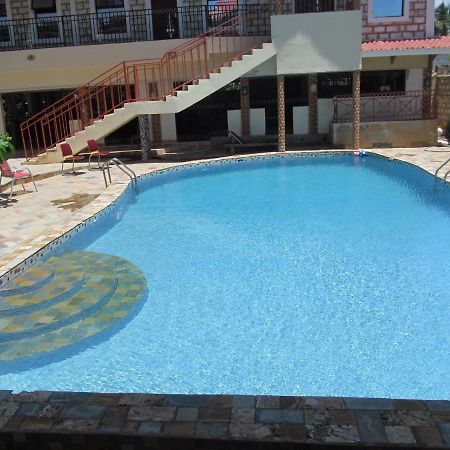 Diplomat Diani Beach Resort Exterior foto